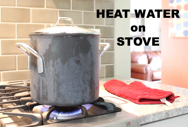 Heat-water-on-stove.jpg